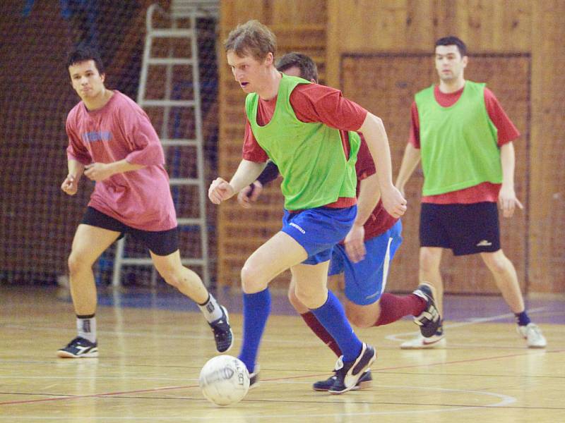 Z 20. hracího dne kutnohorské Futsal ligy Restaurace Na Valech.