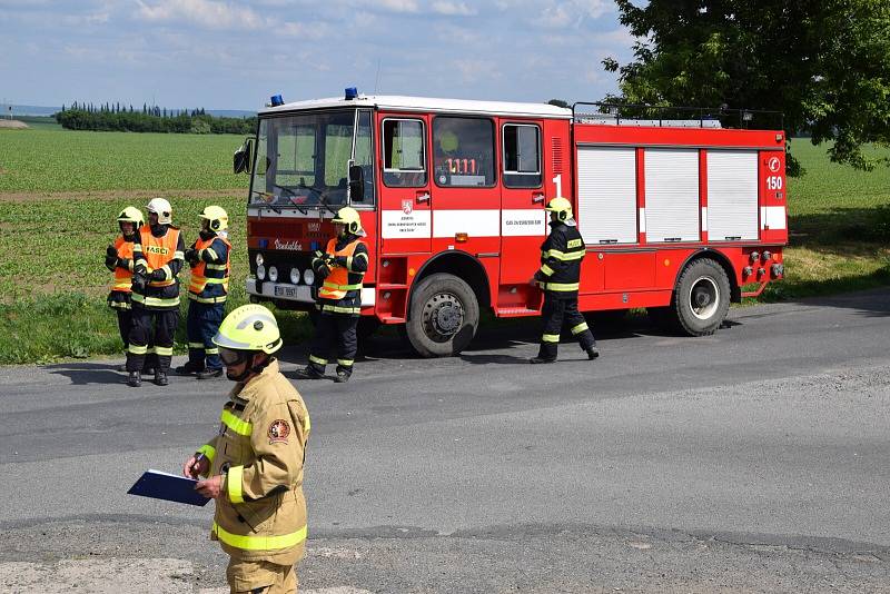 Společné cvičení složek IZS při hromadné nehodě.