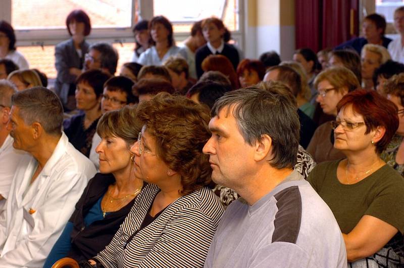 Schůze zaměstnanců nemocnice s kutnohorskými zastupiteli