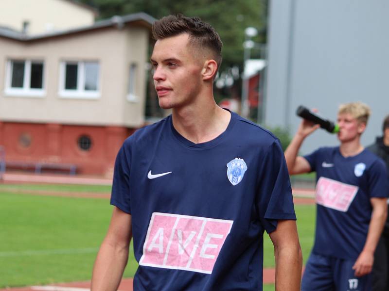 Česká fotbalová divize staršího dorostu: FK Čáslav - TJ Praga Praha 3:1 (2:0).