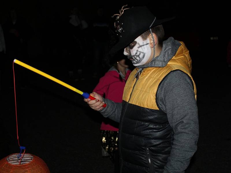 Lampionový průvod na Základní škole Jana Palacha 