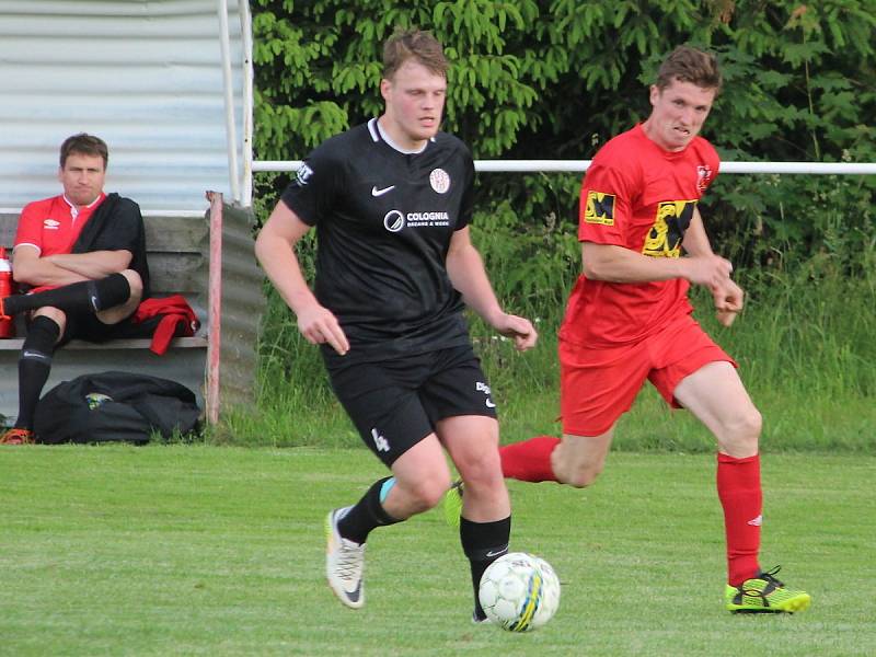 Letní liga Pivovaru Kutná Hora: TJ Sokol Červené Janovice - SK Malešov 7:3 (3:1).