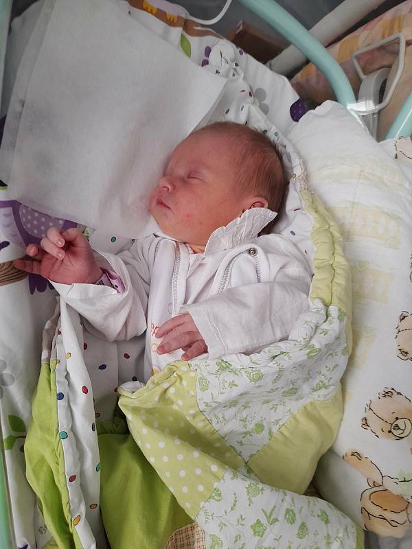 Emma Černá se poprvé na svět podívala 17. října 2021 ve 2.32 hodin v čáslavské porodnici. Vážila 3640 gramů a měřila 52 centimetrů. Doma v Čáslavi ji přivítali maminka Tereza a tatínek Ondřej.
