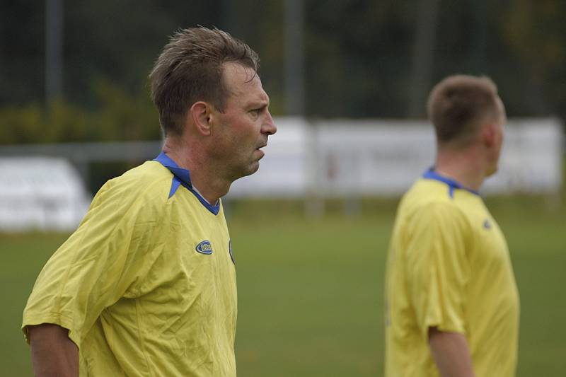 Utkání 7. kola okresního fotbalového přeboru: Zbraslavice - Sázava B 2:3.