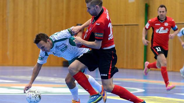 15. kolo Chance futsal ligy: Benago Zruč n. S. - Rádio Krokodýl Brno 5:3 (0:1), 14. ledna 2016.