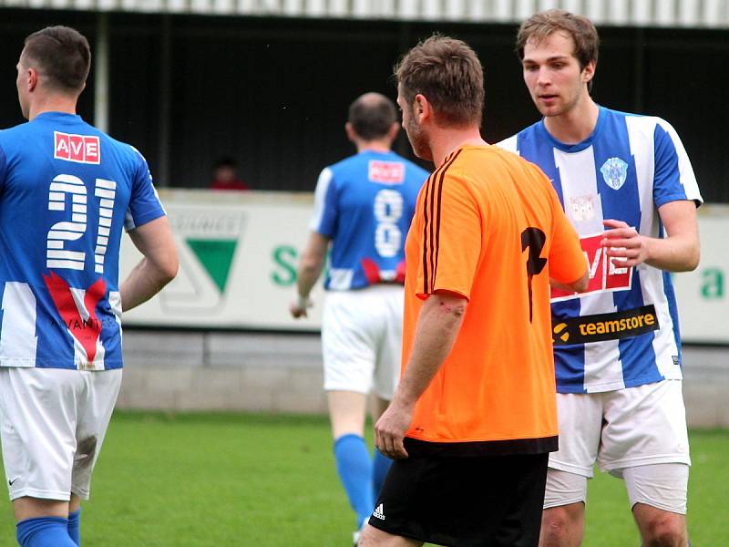 Fotbalová divize C: FK Čáslav - FK Letohrad 2:1 (1:1).