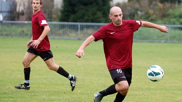 Dohrávka 7. kola okresního přeboru: U. Janovice B - Zbraslavice 2:1, 18. října 2012.