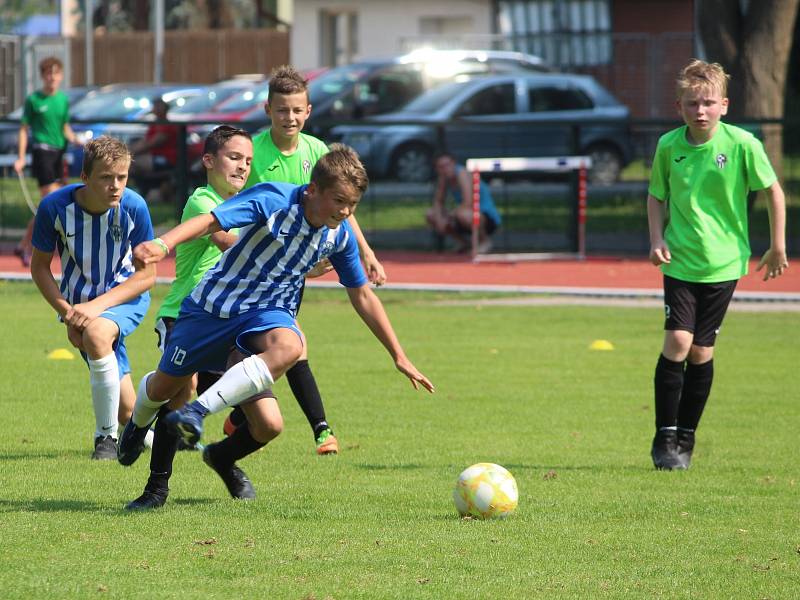 Fotbalový přípravný zápas mladších žáků U13: FK Čáslav - FK Admira Praha 13:2 (4:1, 3:1, 6:0).