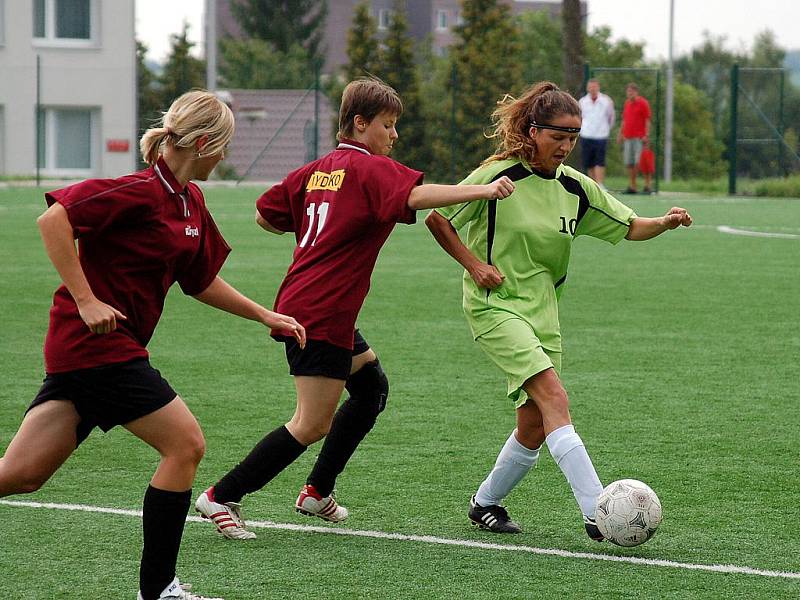 Ženský fotbal - příprava: Kutná Hora - Hradišťko, 8. srpna 2010.