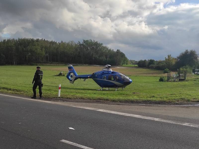 Tragická dopravní nehoda na silnici I/38 na křižovatce pod Kaňkem.