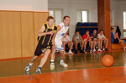 Z basketbalového střetnutí Kutná Hora - Sadská.