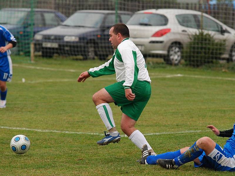 Fotbal I. B třída: B. Podolí - Tuchoraz 0:2, sobota 31. října 2009