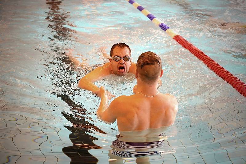 Z plaveckého klání pro handicapované sportovce 'Kutnohorská vlnka'.