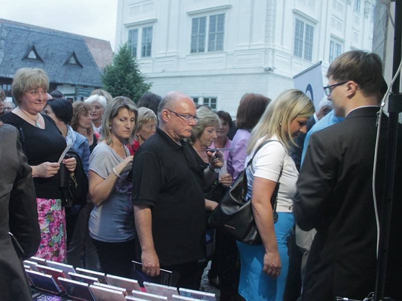 Preludium při svíčkách zahájilo Mezinárodní hudební festival Kutná Hora 2016