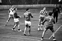 V sezoně 1964/65 se hrála házená také na zimním stadionu v Kutné Hoře.