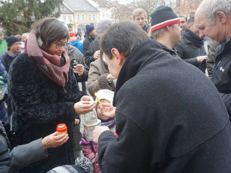 Slavnost s Betlémským světlem 24. prosince 2016 v Kutné Hoře