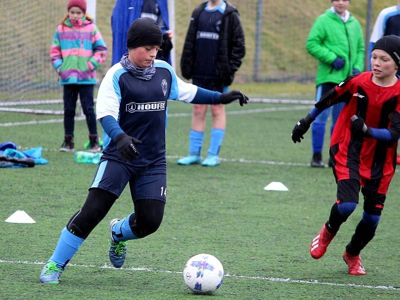 Fotbalový přípravný zápas, mladší žáci, kategorie U12: MFK Chrudim - FK Čáslav 3:8 (1:3, 0:3, 2:2).