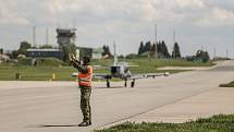 Z úspěšné certifikace display pilotů letounů L-159 ALCA na letišti v Čáslavi.