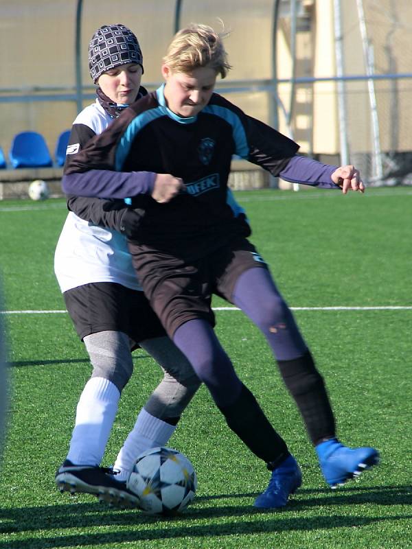 Zimní fotbalová příprava ligových mladších žáků U13: FC Slovan Havlíčkův Brod - FK Čáslav 1:9.