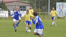 Utkání 7. kola okresního fotbalového přeboru: Zbraslavice - Sázava B 2:3.