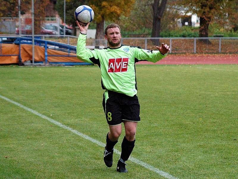 12. kolo krajského přeboru: Čáslav B - Hradištko, 24. října 2010.