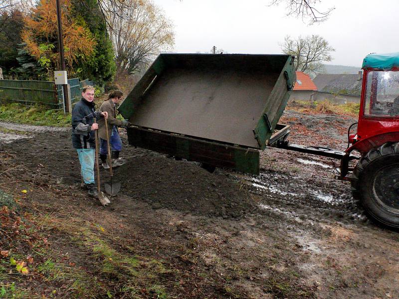 Dobrovítov se chystá na nedělní slavnost