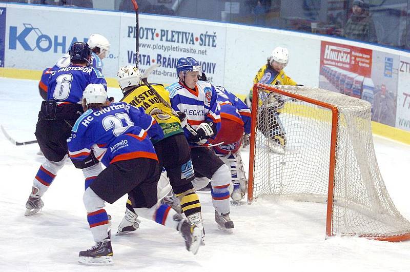 32. kolo II. ligy: Stadion Kutná Hora - HC Chotěboř 3:6, 30. ledna 2011.