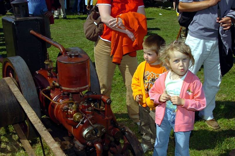 Výstava a burza veteránů v Puchři