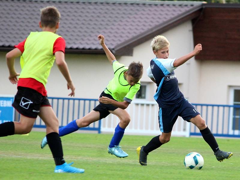 Fotbalový přípravný zápas, mladší žáci, kategorie U13: FK Čáslav - FK Kunice 14:5 (4:4, 3:1, 7:0).