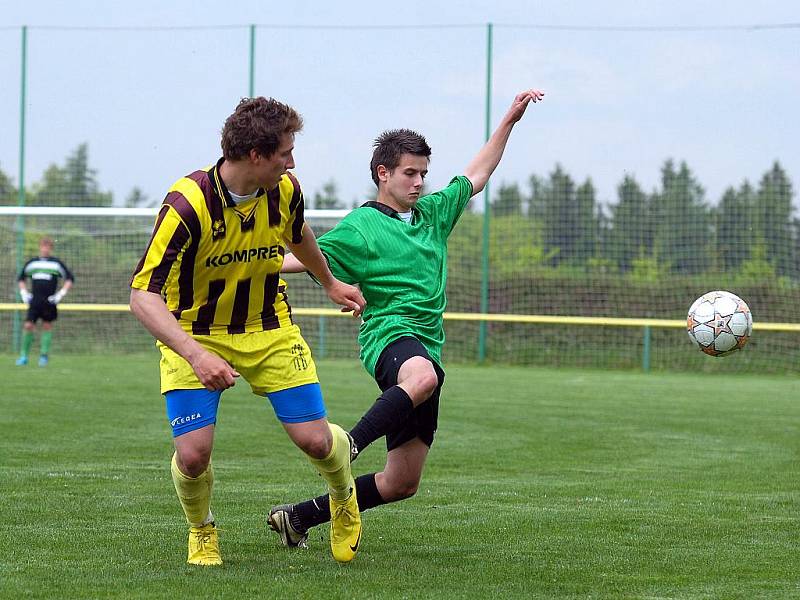 22. kolo III. třídy: Paběnice B - Kačina, 22. května 2010.