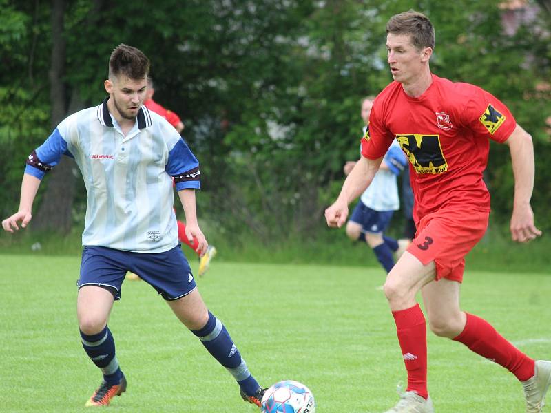 Letní liga Pivovaru Kutná Hora: TJ Viktoria Sedlec - TJ Sokol Červené Janovice 3:4 (0:2).