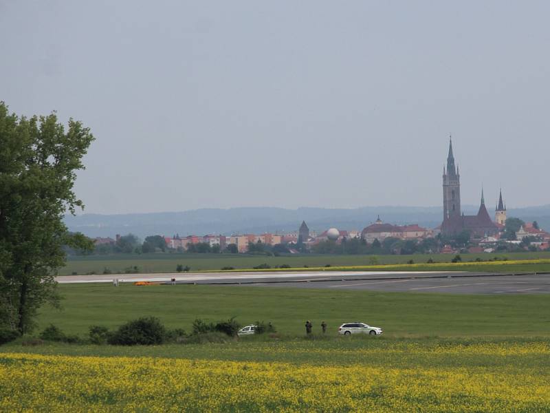 Dvoumístný letoun Jas-39 Gripen maďarské armády