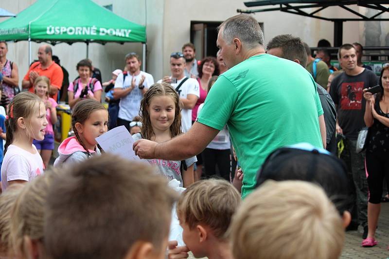 Z okresního turnaje mladších přípravek v Kutné Hoře.