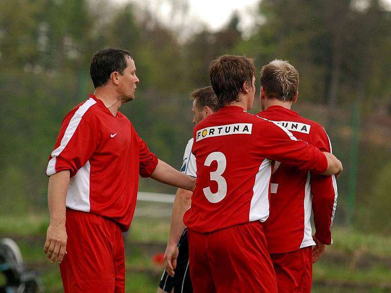 19. kolo okresního přeboru: Zruč n. S. - Sázava, 1. května 2010.