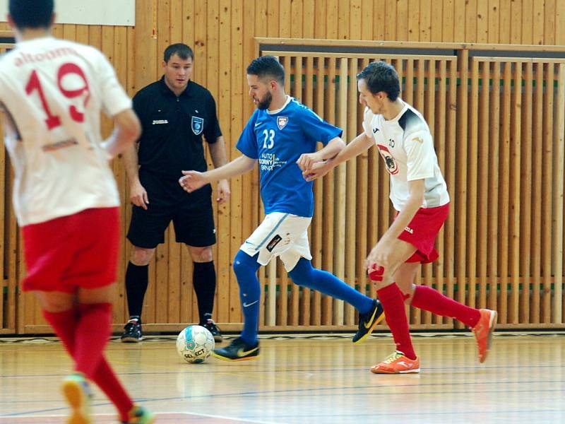 3. semifinále ChFL: FC Benago Zruč - FC Tango Brno 4:5 pp., 5. května 2013.