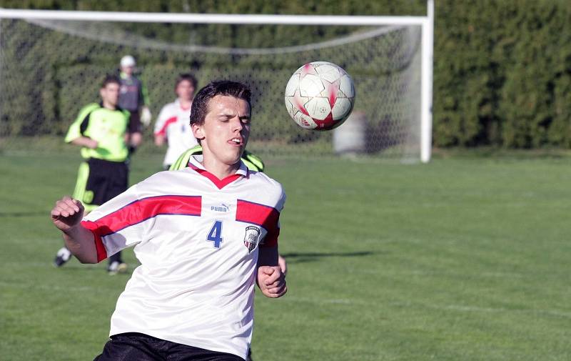 Z utkání I. A třídy Kouřim - K. Hora 2:3, neděle 17. května 2009