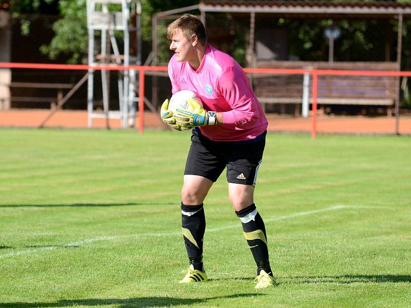 Zruč nad Sázavou vyhrála v Malešově 5:2, 30. července 2016.