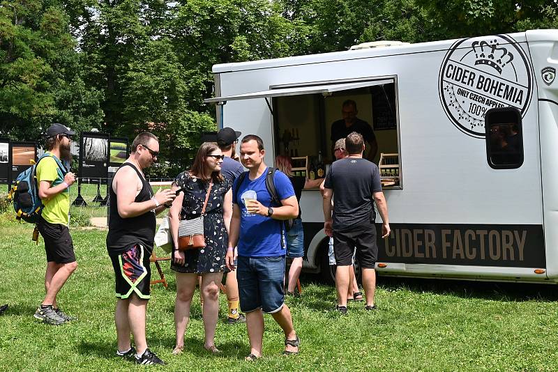 Ze Street food festivalu 2021 na Kačině.