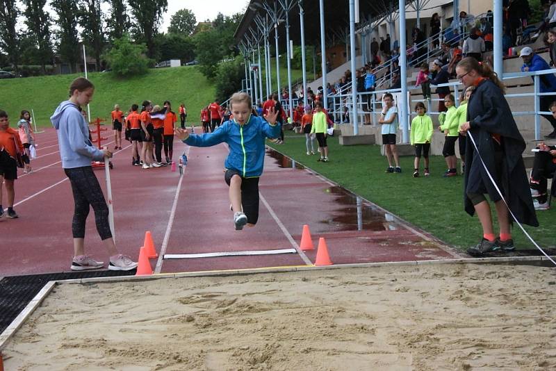 Atletický oddíl SKP Olympia Kutná Hora pořádal na stadionu Olympia krajské přebory družstev