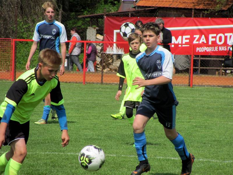 Mladší žáci FK Čáslav na 21. ročníku Memoriálu Františka Lhotáka, mezinárodním fotbalovém turnaji U12 v Malešově.