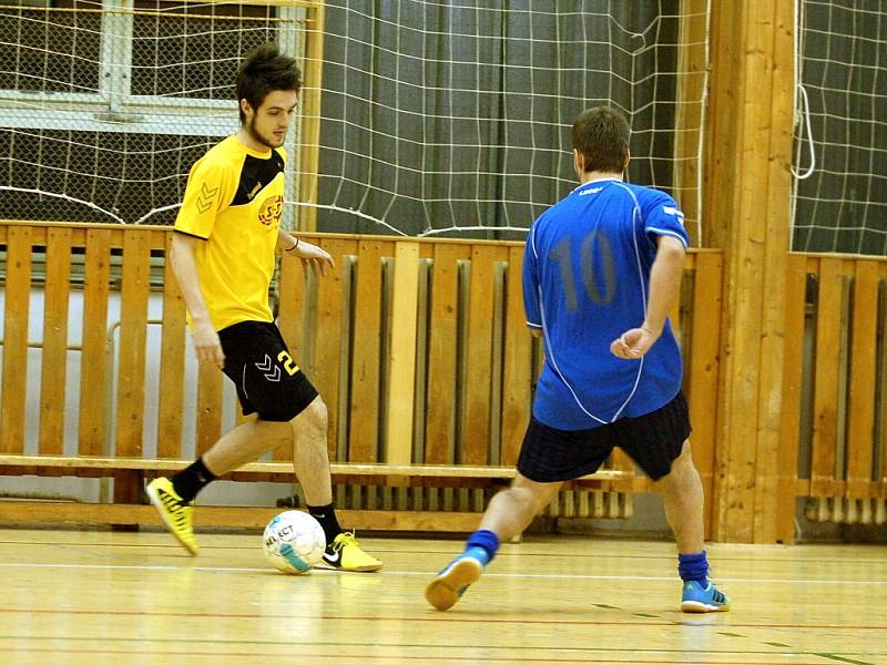 13. hrací den Club Deportivo futsalové ligy, 10. ledna 2013.