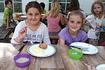 Děti užívají prázdnin na táboře u Zbraslavic