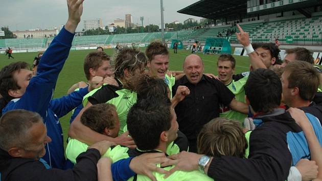 Změní se radost čáslavských fotbalistů v pláč? Do jaké soutěže Zenit na podzim nastoupí?