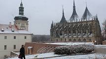 Kutná Hora vypadá pod sněhovou nadílkou jako město z pohádky.