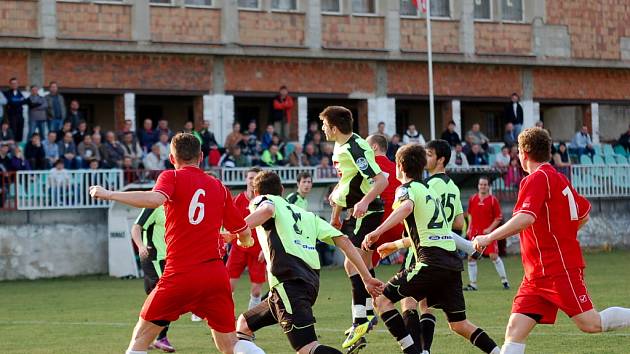 17. kolo krajského přeboru: Kutná Hora - Čáslav B 1:0 (0:0), 18. března 2012.