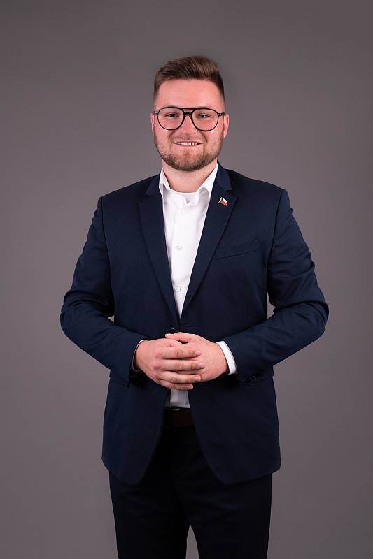 Jakub Skyva, tiskový mluvčí, 23 let.
