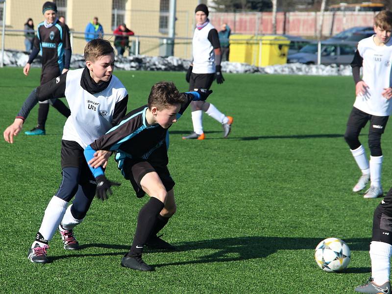 Zimní fotbalová příprava ligových mladších žáků U13: FC Slovan Havlíčkův Brod - FK Čáslav 1:9.