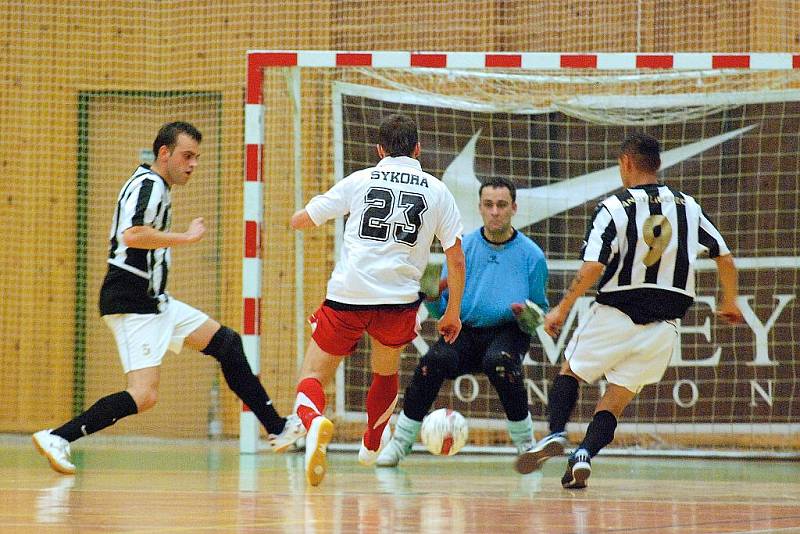 Futsal: FC Benago - Andy Liberec, 20. října 2010