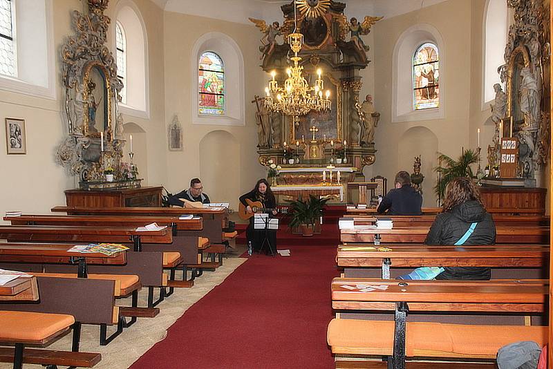V rámci Noci kostelů se otevřel i kostel sv. Štěpána v Malíně.