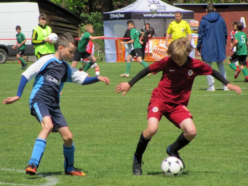 Mladší žáci FK Čáslav na 21. ročníku Memoriálu Františka Lhotáka, mezinárodním fotbalovém turnaji U12 v Malešově.